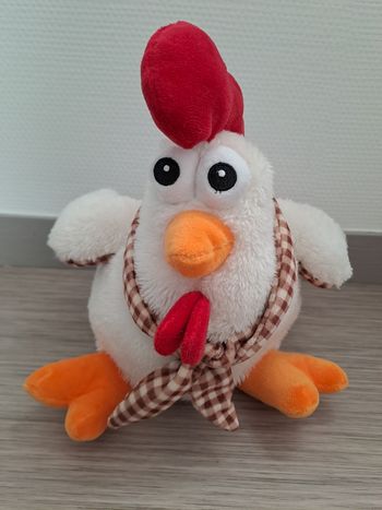 Peluche poule avec rangement 