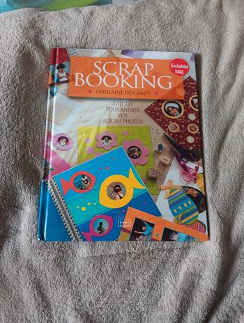 Livre scrapbooking Guislaine Descamps