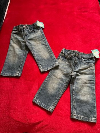 Lot 2 jeans garçon Taille 12 mois Neuf