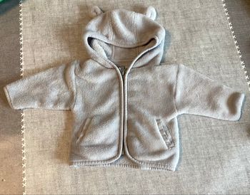 Veste fine polaire à capuche 3 mois