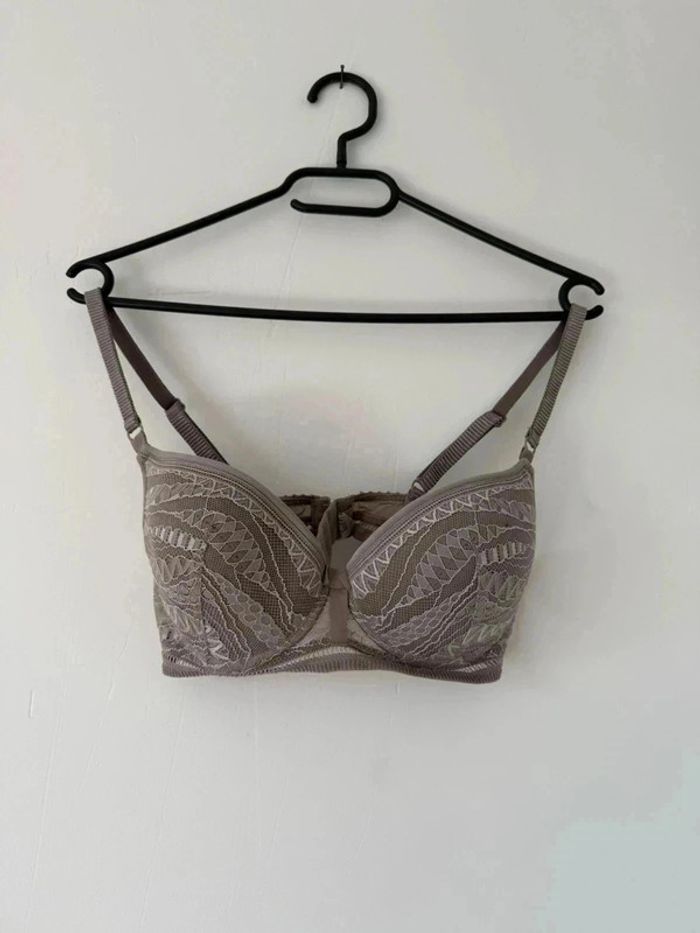Soutien-gorge Huit - Dentelle taupe - Taille 85D