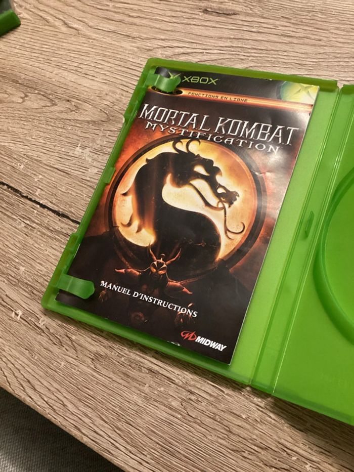 boîte avec notice du jeu mortal kombat mystification Xbox première génération Microsoft - photo numéro 3