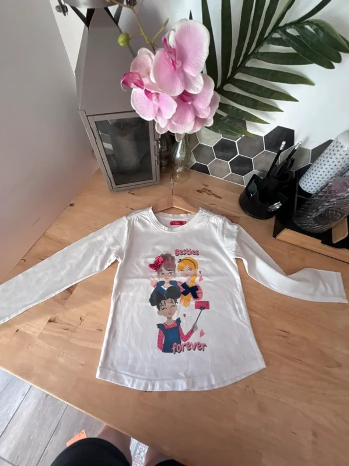 👕 T-shirt ML • Tissaia • 5 ans 👕 - photo numéro 2