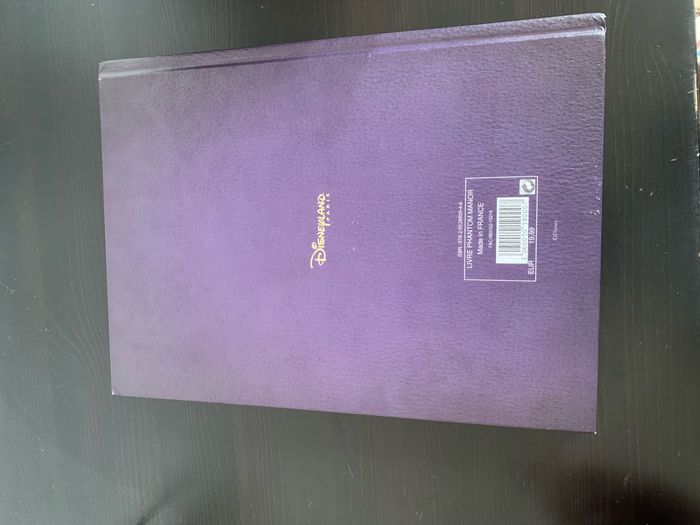 Livre phantom manor - photo numéro 2