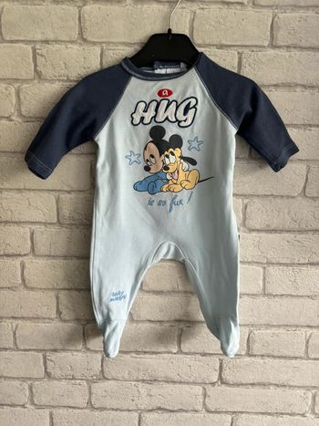 Pyjama Disney taille 3 mois