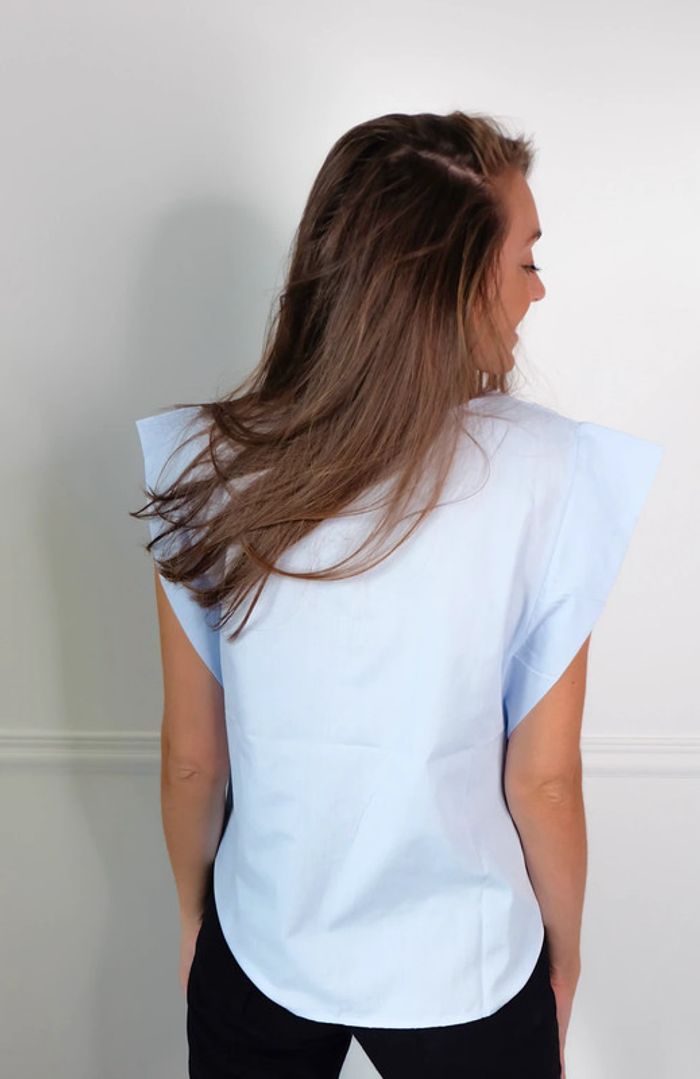 🌟 Blouse bleu clair sans manches - photo numéro 2