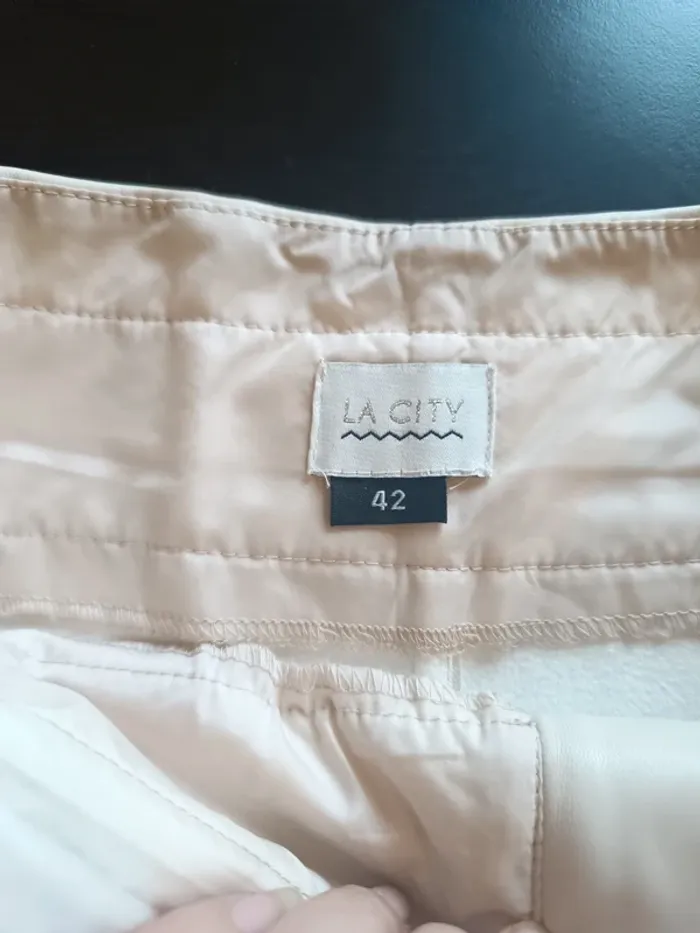 Short LA CITY - Taille 42 - photo numéro 6