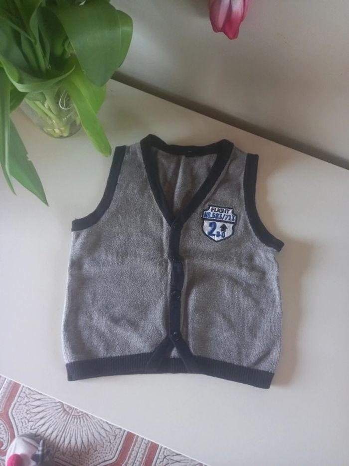 Gilet sans manches 18 mois