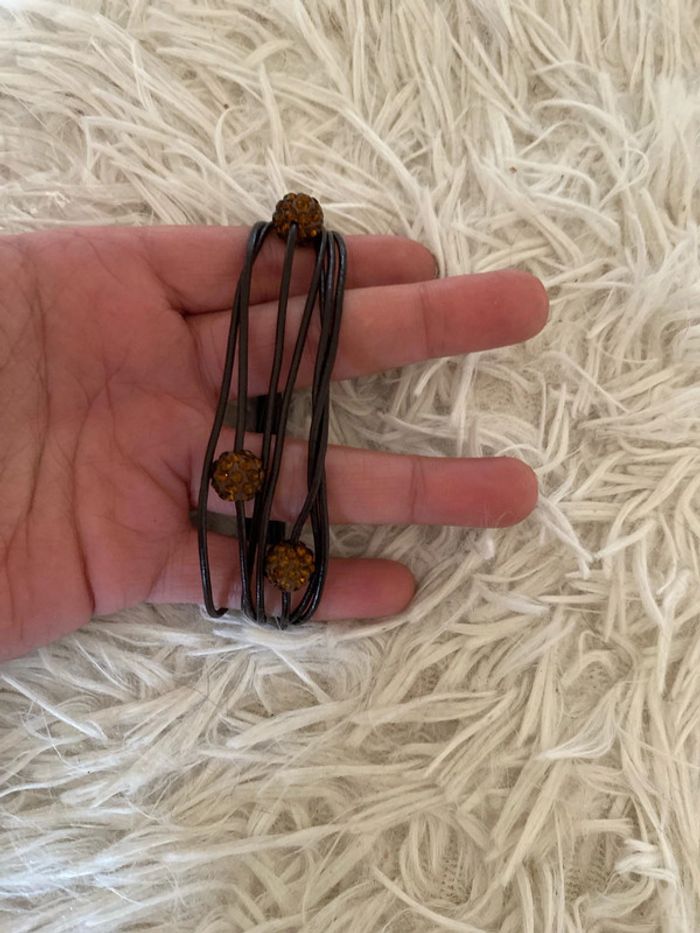 Bracelet avec perle marron