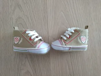 Chaussures baskets bébé naissance