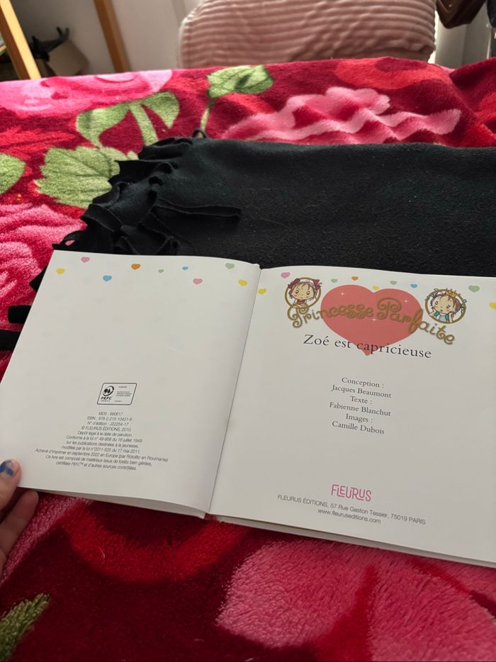 Livre princesse parfaite « Zoé est capricieuse » - photo numéro 5