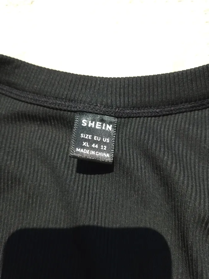 Débardeur noir Shein - photo numéro 2