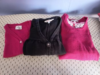 Lot de vêtements 24 mois