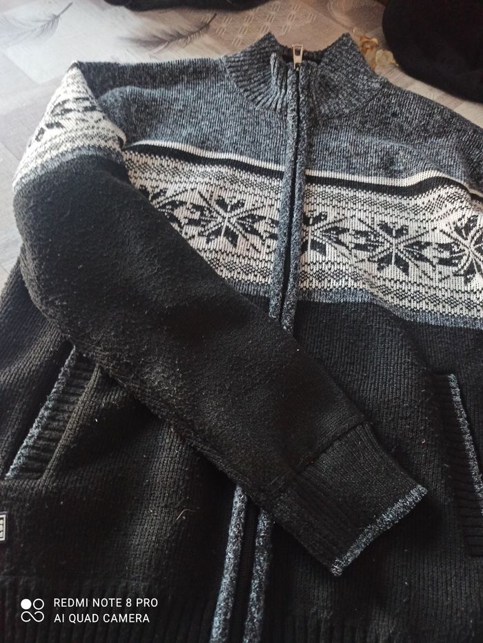 Pull et gilet - photo numéro 2