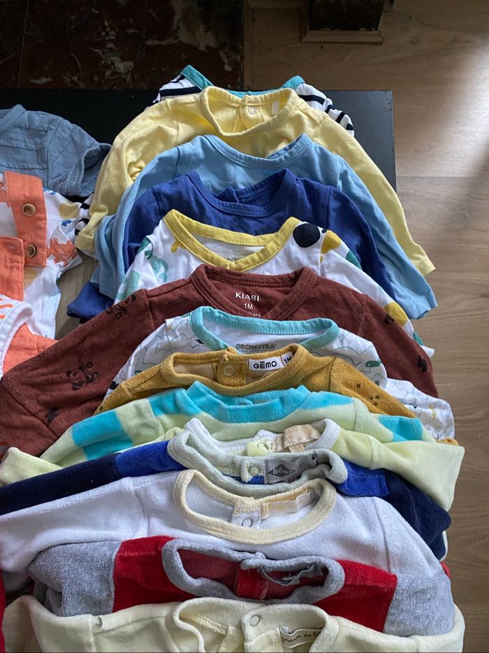 Lot vêtements garçon 1 mois - photo numéro 6