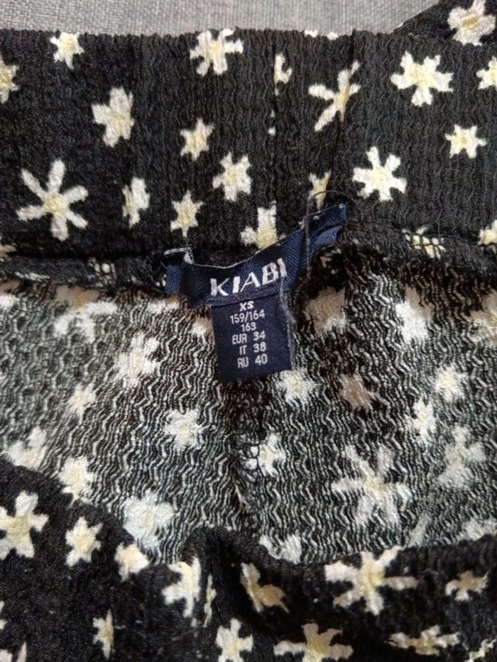 C54 pantalon imprimé kiabi XS - photo numéro 3