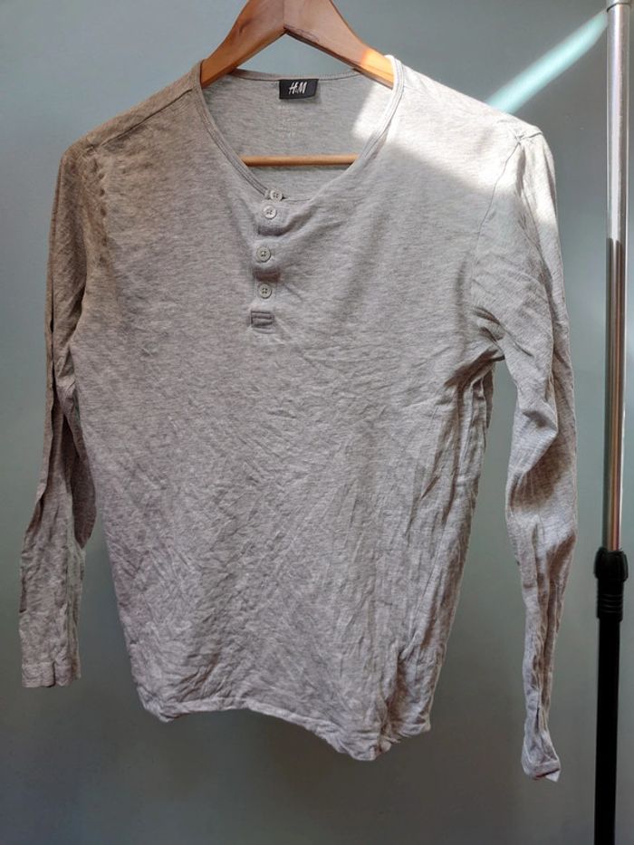 T-shirt gris longues manches homme taille s