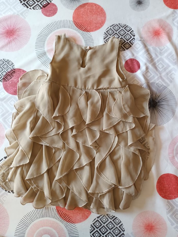 Lot 2 robes chic taille 4 ans - photo numéro 4