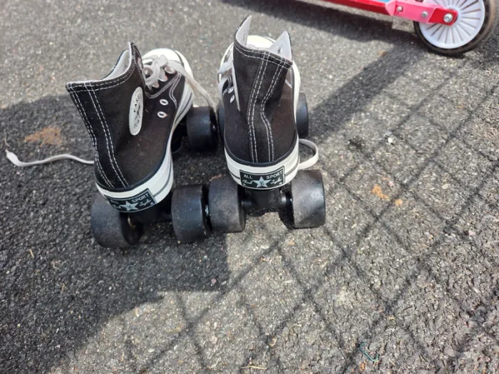 Patins a roulettes - photo numéro 3