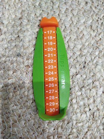Mesure pied pour enfants, Tupperware, TBE