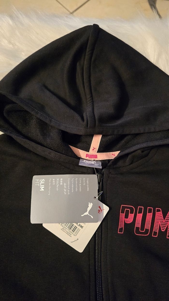 NEUF (non porté) 🏷😍🤩👌🩷🩷🩷superbe veste/ sweat PUMA 8 ans fille 💜💜💜💜 - photo numéro 6