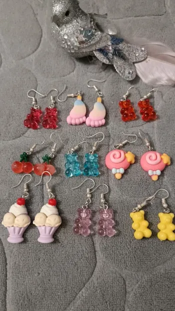 Boucles d'oreilles fantaisie neuve