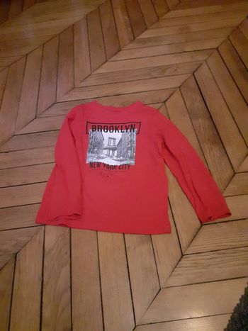 Haut primark taille 6/7 ans