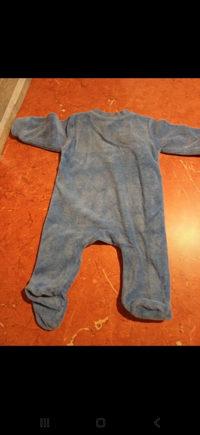 Pyjama bébé taille 1 mois - photo numéro 4