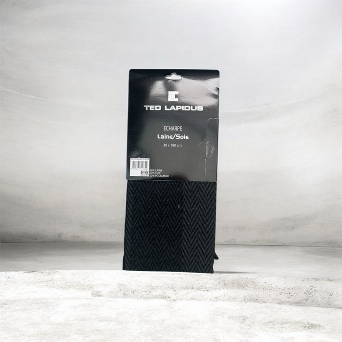 Écharpe Ted Lapidus - photo numéro 2