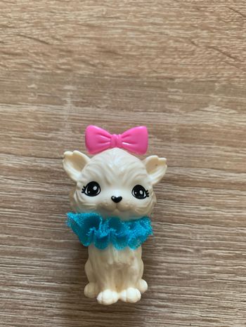 Figurine chien Barbie touch of Magic Malibu
