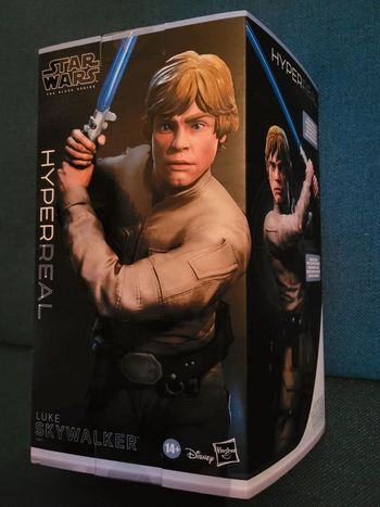 Star Wars Edition Collector Figurine Black Series Hyperreal Luke Skywalker - 20 cm statuette sabre