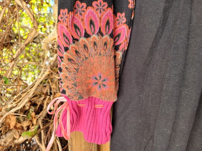 Superbe robe effet pull Desigual, Taille M (40), noite et rouge - photo numéro 4