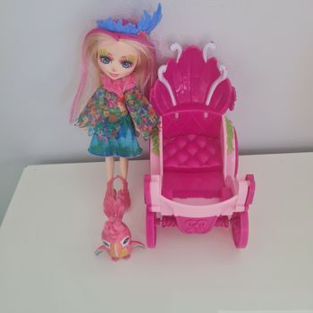 Enchantimals perroquet