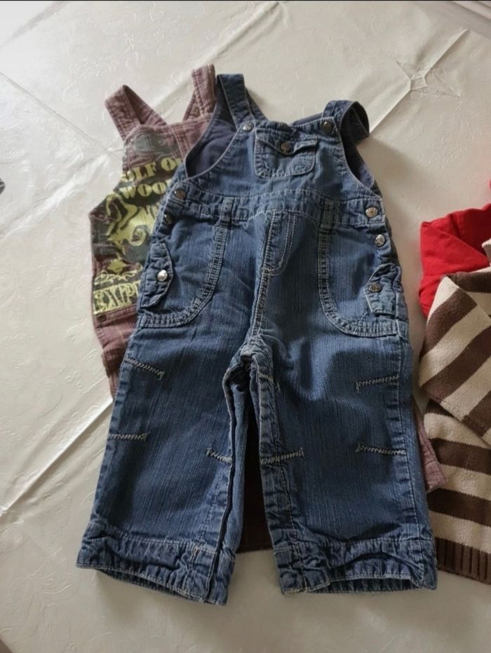 Lot vêtements garçon en 12 mois - photo numéro 2