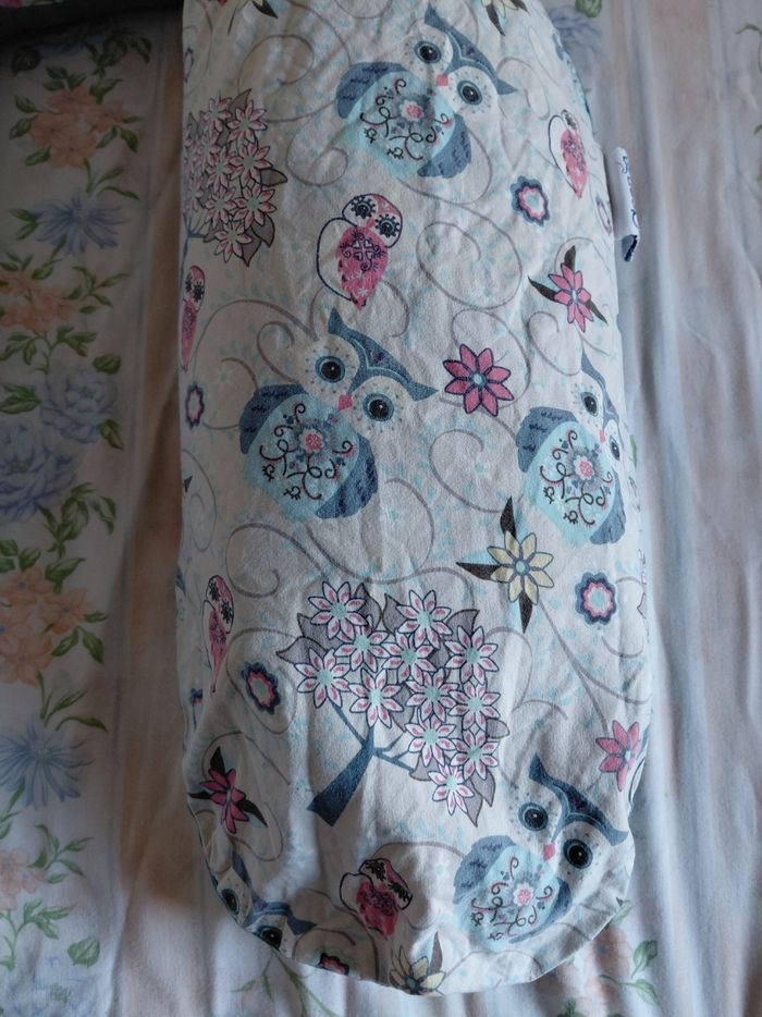 Coussin d'allaitement - photo numéro 3