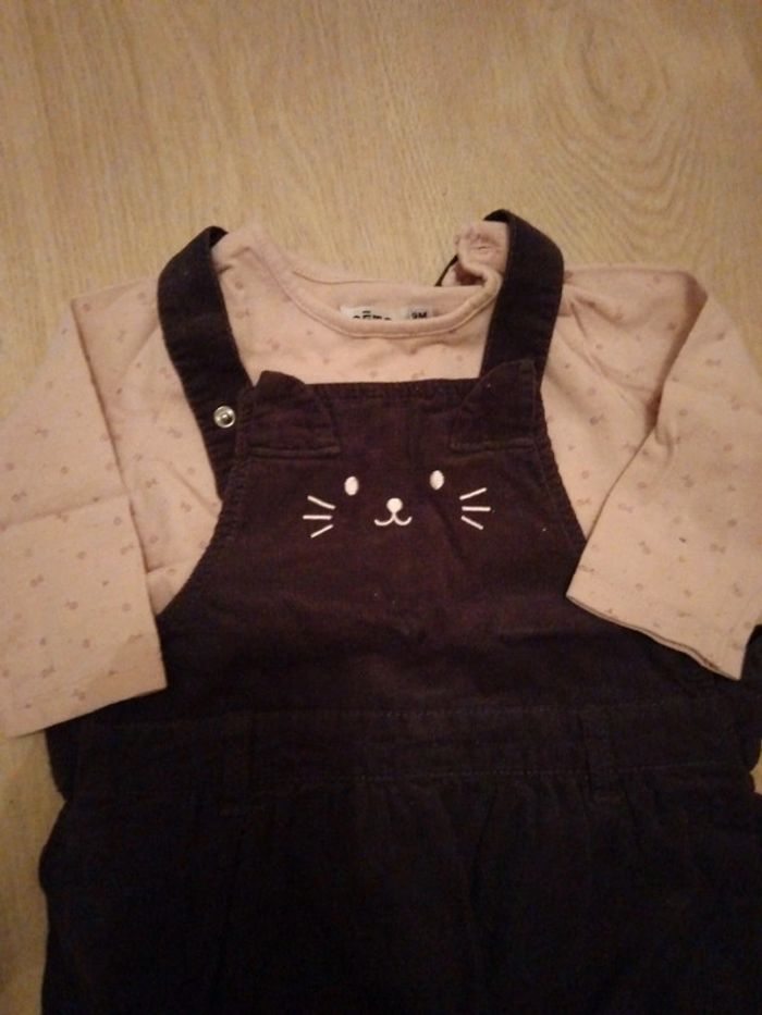 Robe velours et t-shirt ML 9 mois - photo numéro 2