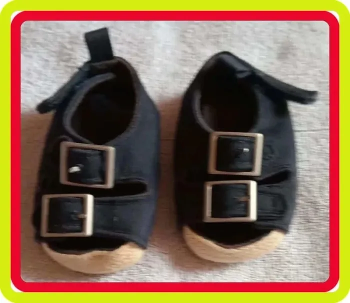 Nu-pied bleu marine Taille 3 / 6 mois