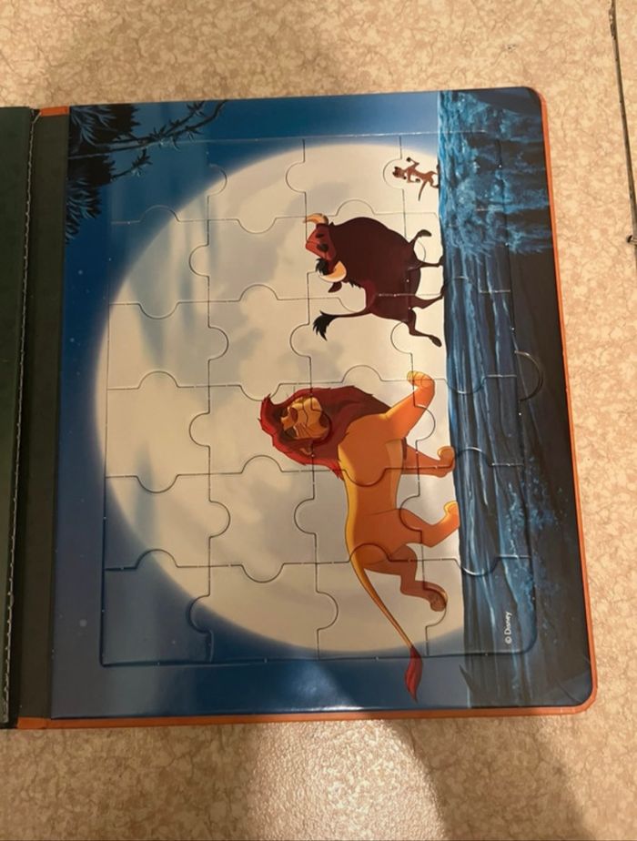 Livre Le Roi Lion histoire/puzzle - photo numéro 3
