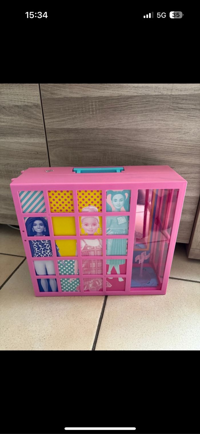 Grand dressing deluxe Barbie - photo numéro 4