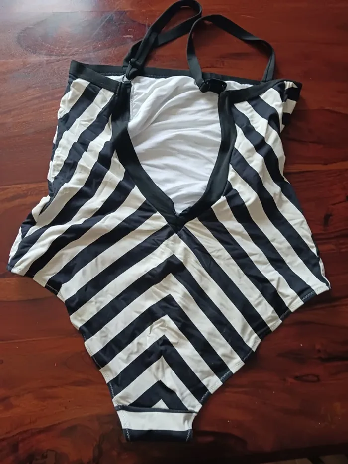 Maillot - photo numéro 2