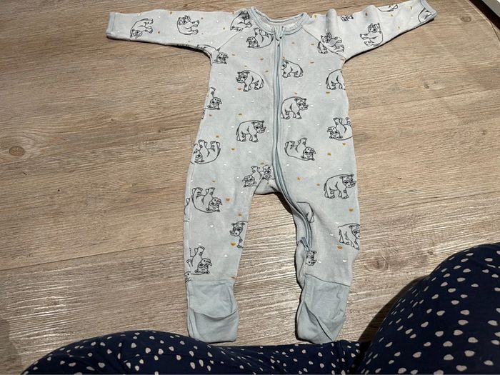 Pyjama dim