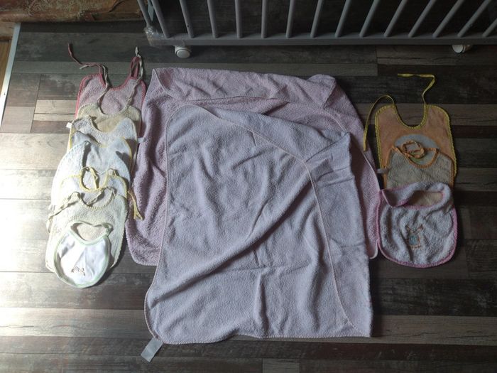 Lot bavoir sorti de bain