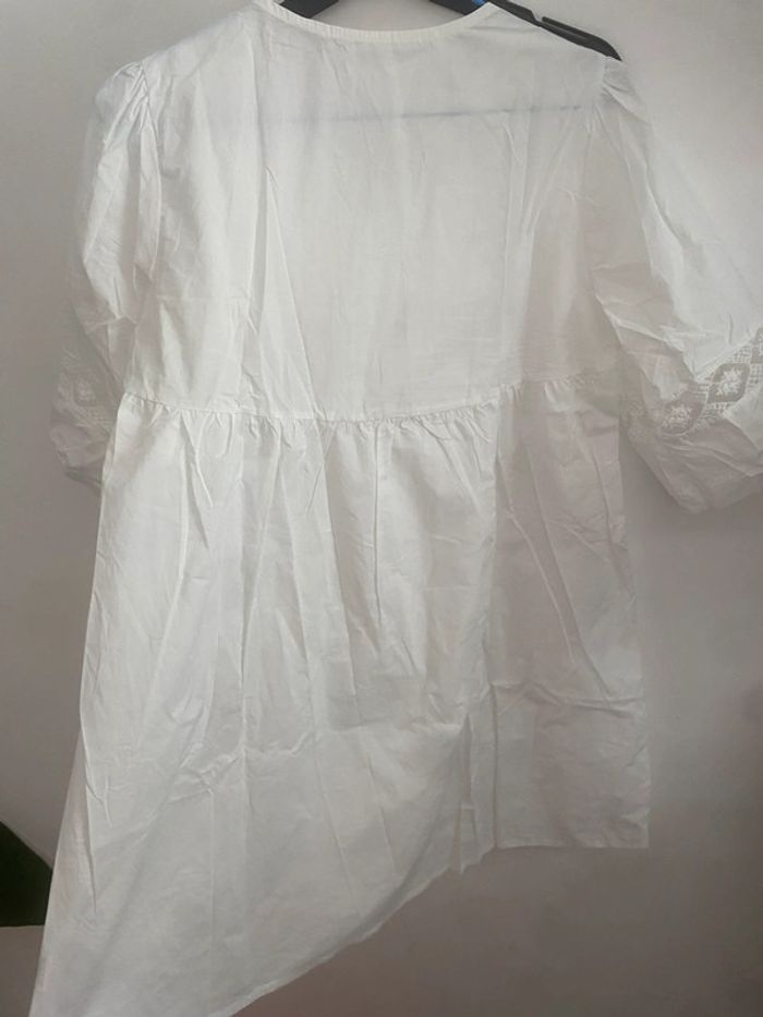 Robe broderie dentelle blanche légère transparence - photo numéro 4