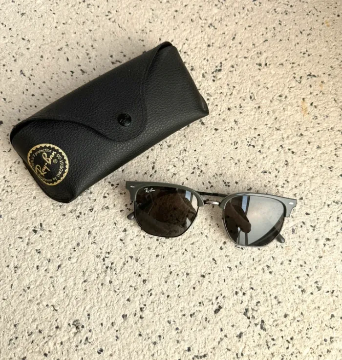 Lunette de soleil Ray-Ban New Clubmaster