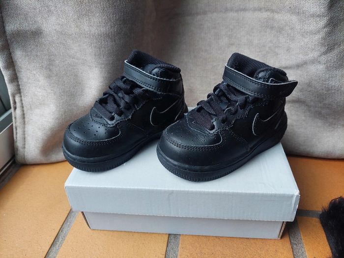 Nike air force 1 Taille 21