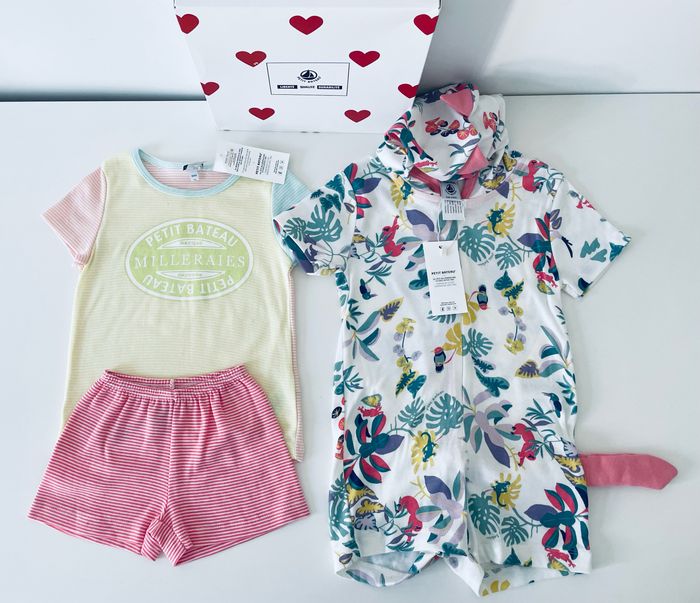 Pyjama et combishort dinosaure Petit Bateau