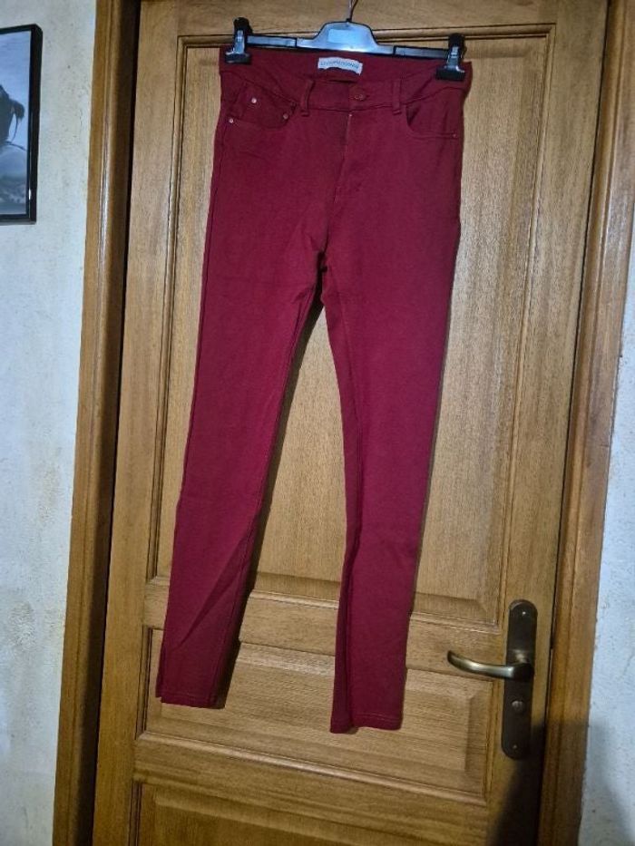 Pantalon rouge
