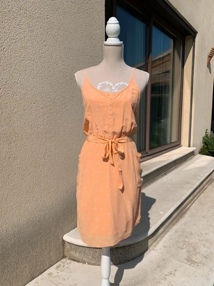 Robe à bretelle orange en soie Sud Express taille M - photo numéro 13