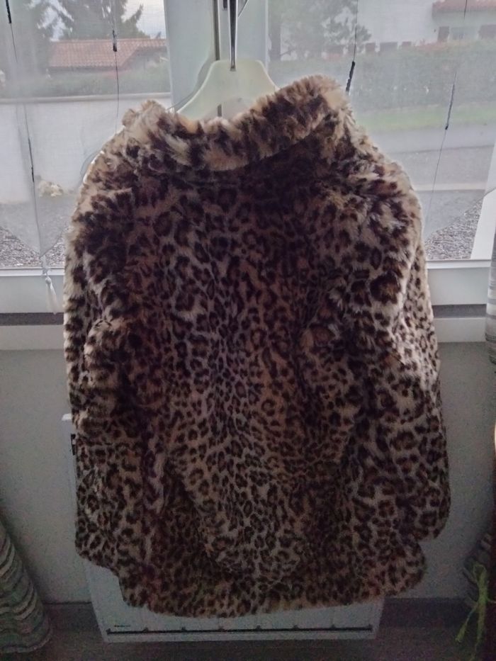 Veste fausse fourrure - photo numéro 2