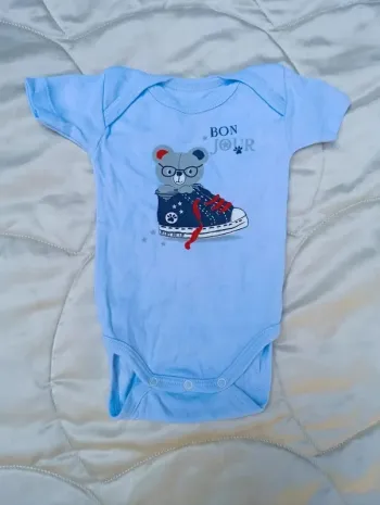 Body manches courtes Chaussure Bonjour bleu Pommette 3 mois 60 cm